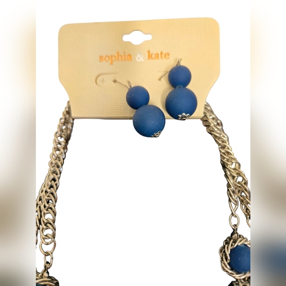 NWT Sophia & Kate Earrings And Necklace Set - Picture 2 of 3